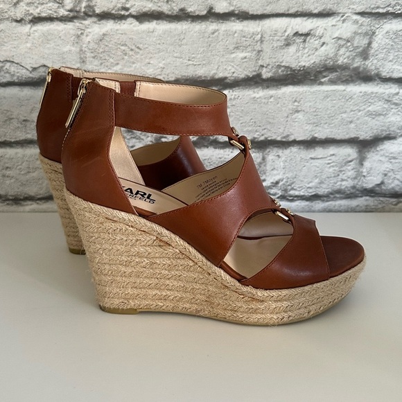 ✨Host Pic✨ Karl Lagerfeld Paris Savoie Leather Espadrille Wedges (Size 7) - Picture 4 of 7